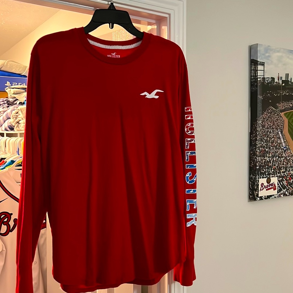Mens Hollister Long sleeve Hem shirt